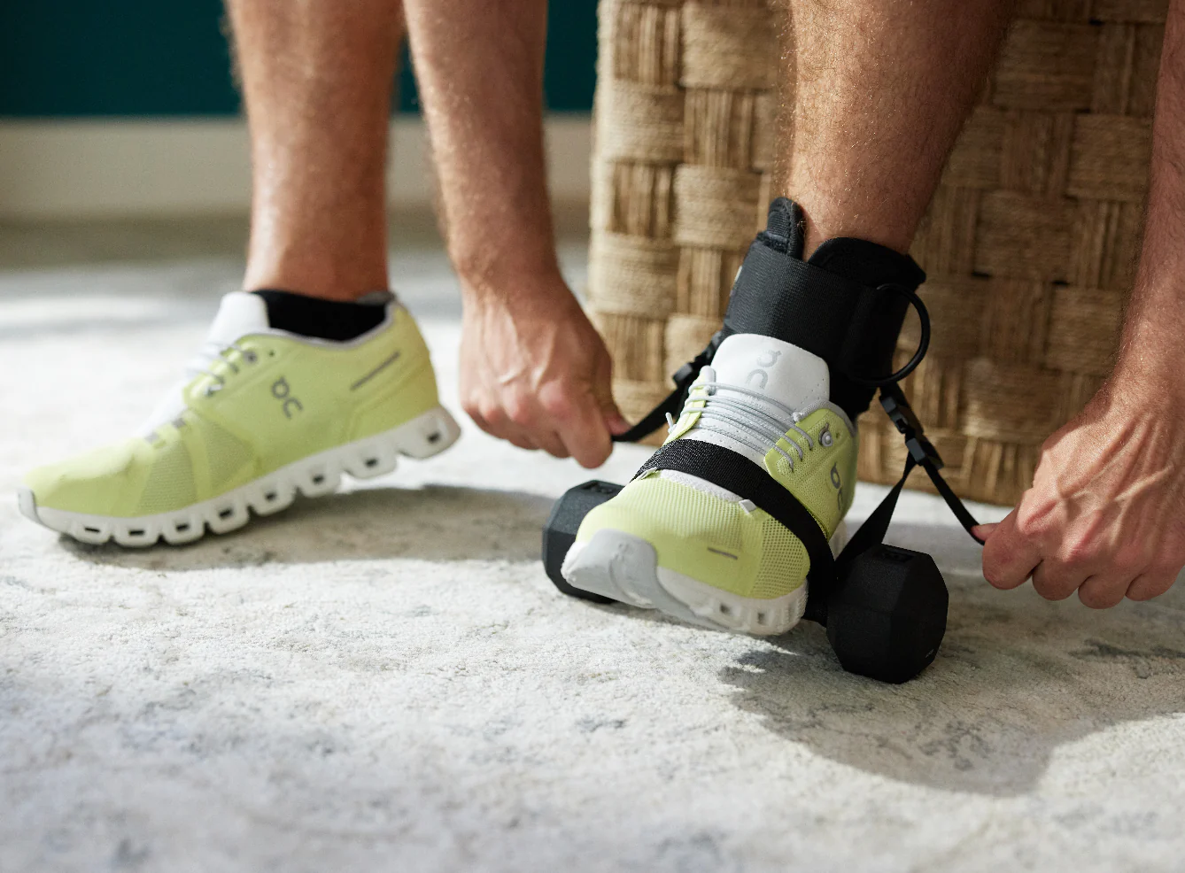 Ankle Weights vs Resistance Bands: Mana yang Harus Dipilih?