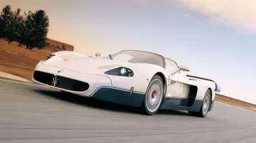 Maserati MC12: Supercar Eksklusif dengan Performa Tinggi