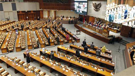 Politik dan Perannya dalam Kehidupan Masyarakat